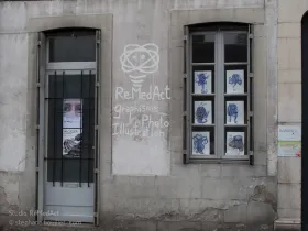 Quand le nettoyage d'un mur devient le début du street art...