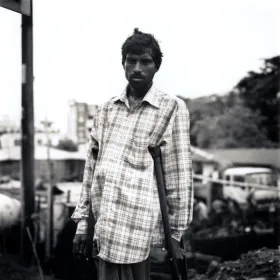 Oudine EDES, 30 ans, shipbreaker