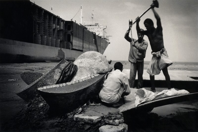 Ship-breaking: day 4