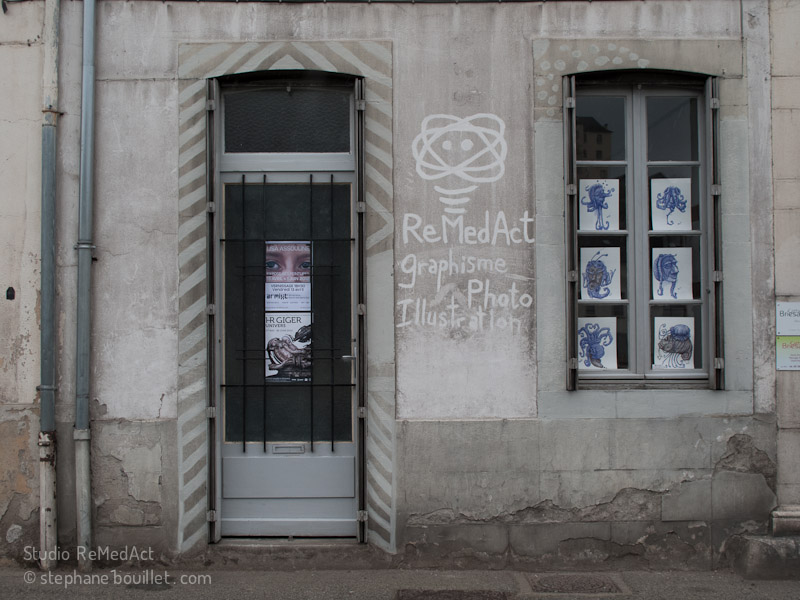 Quand le nettoyage d'un mur devient le début du street art...