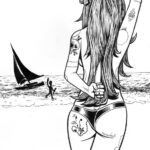 Accueil d'une femme en maillot de bain sur une plage, avec un couteau dans le dos